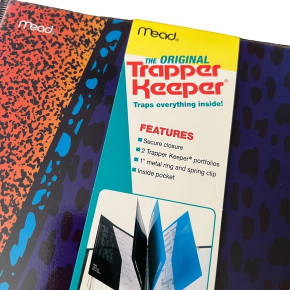New Mead Trapper Keeper with Folders - Picture 5 of 12